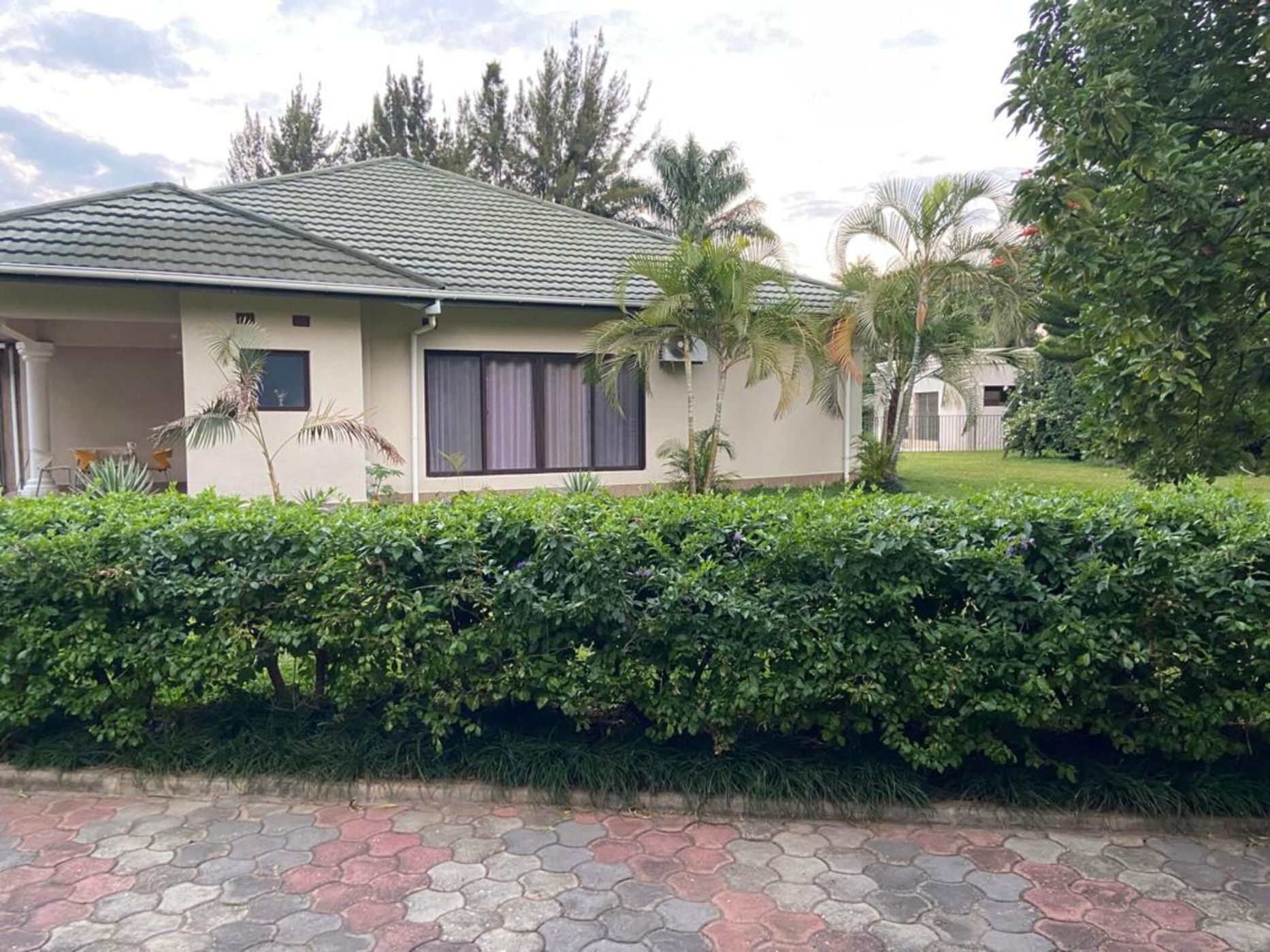 5 Bedroomed house in Ibex Hill